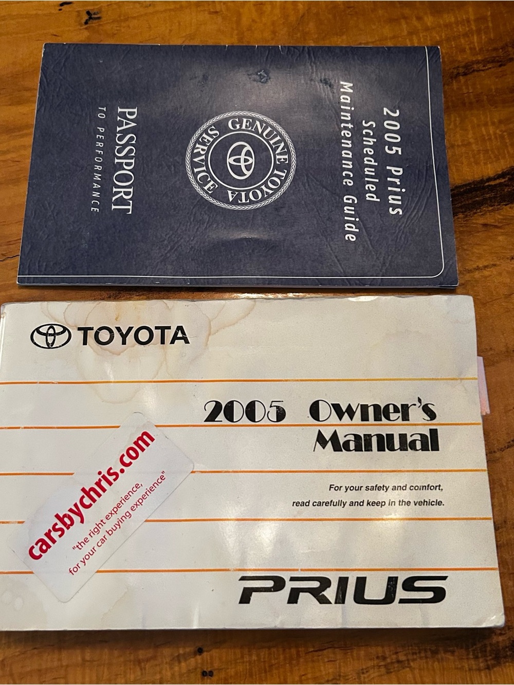 Toyota 2005 Prius Owner's Manual - White